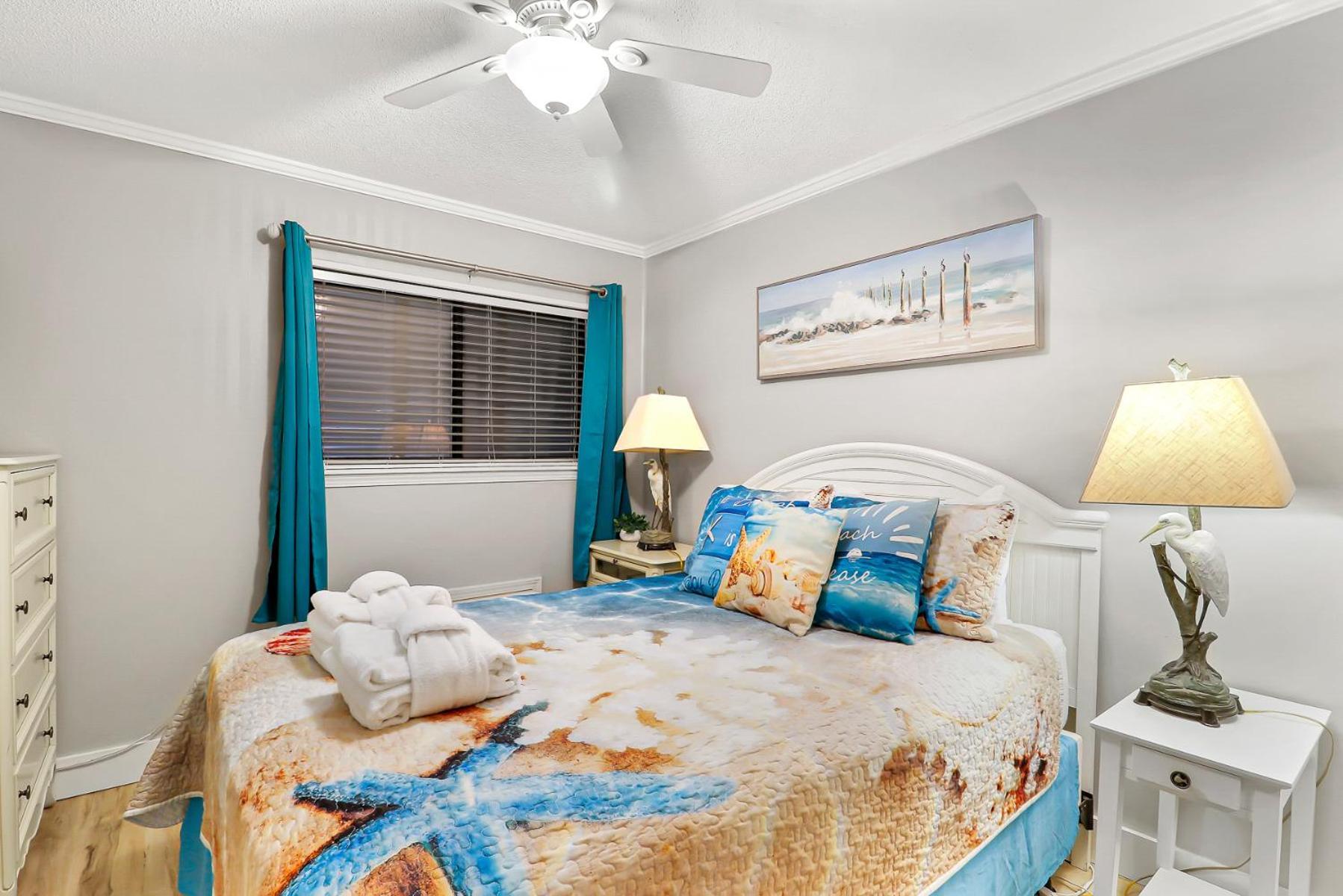 Ocean Dunes Villas #111, Beach Condo In Coligny Beach, 43 S Forest Beach Dr, Hilton Head Sc, Oceanfront Condo, Heated Pool, By Vacation Rental Hhi Хилтън Хед Айлънд Екстериор снимка